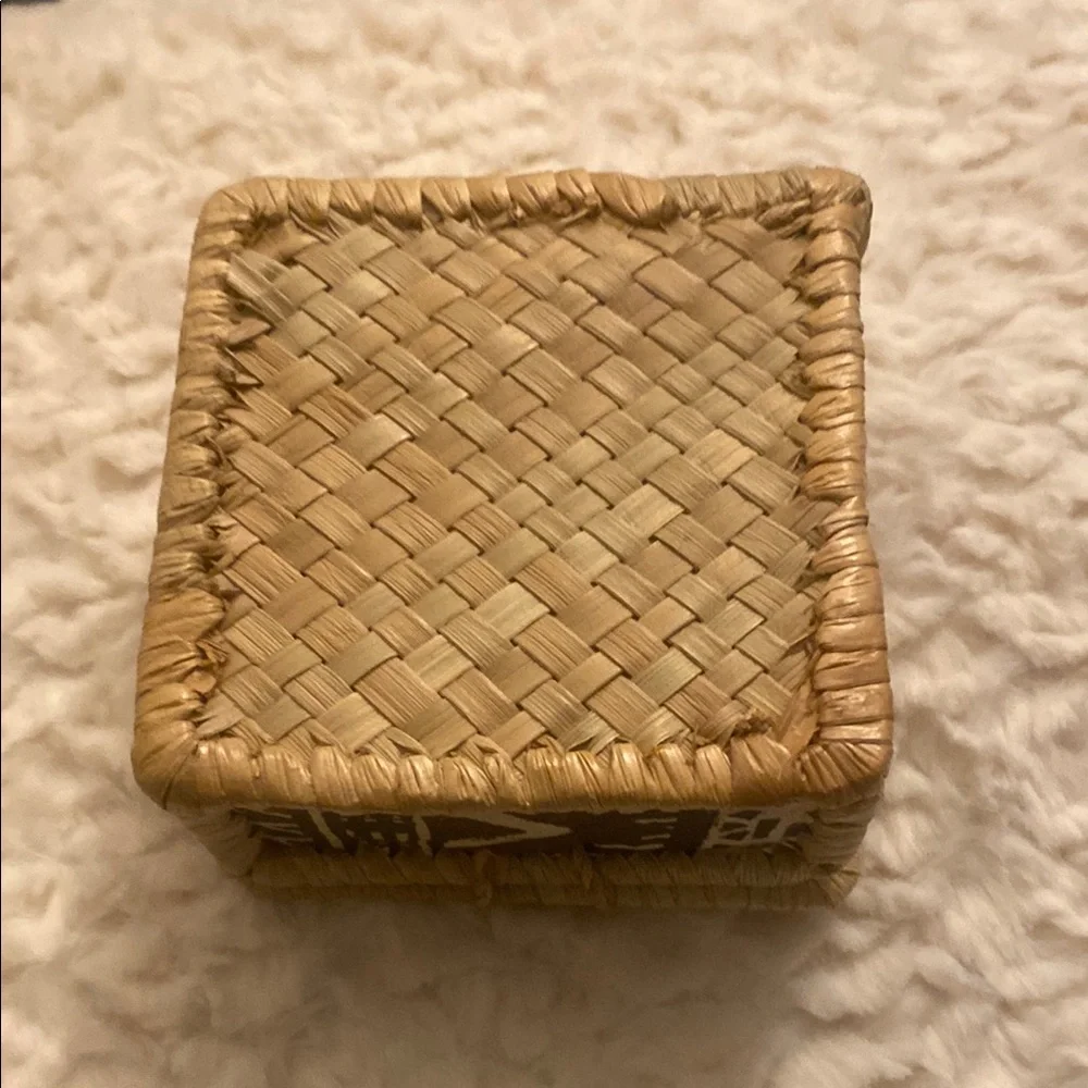 Tribal Pattern Box - Picture 5 of 6